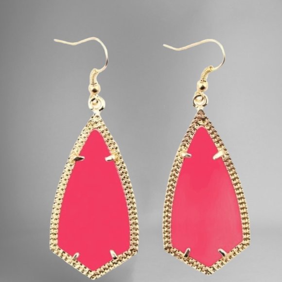 Coral Adelaide Earrings - Picture 5 of 10